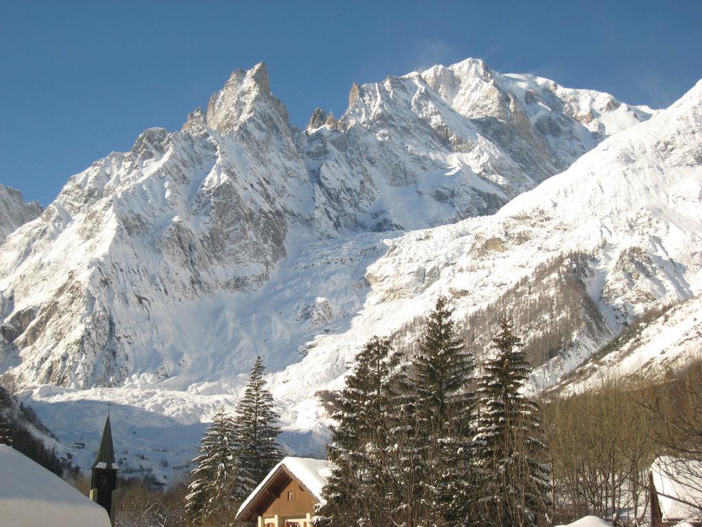 Hotel La Grange Courmayeur Extérieur photo