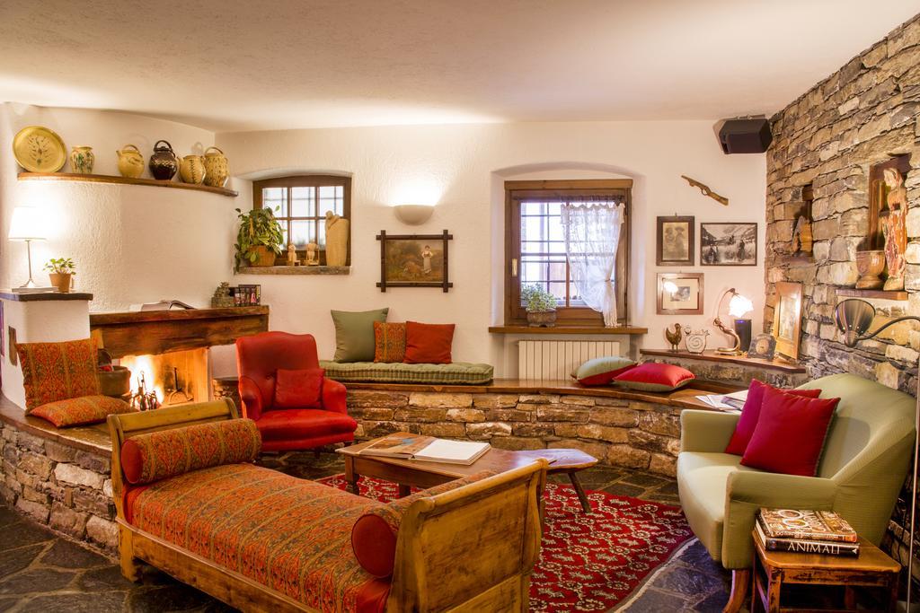 Hotel La Grange Courmayeur Extérieur photo
