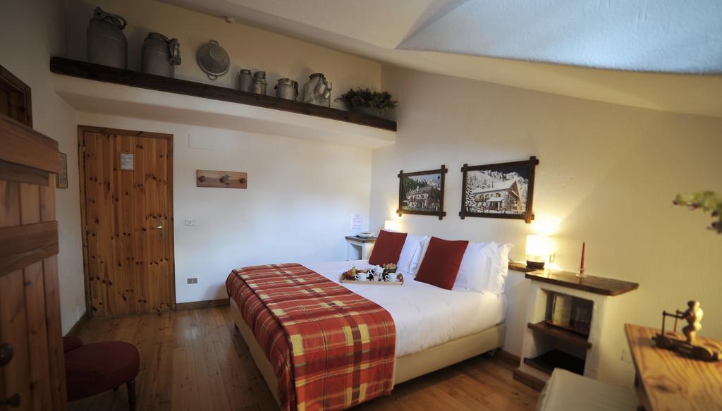 Hotel La Grange Courmayeur Extérieur photo