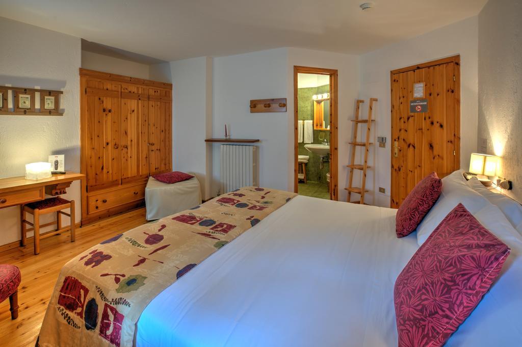 Hotel La Grange Courmayeur Extérieur photo